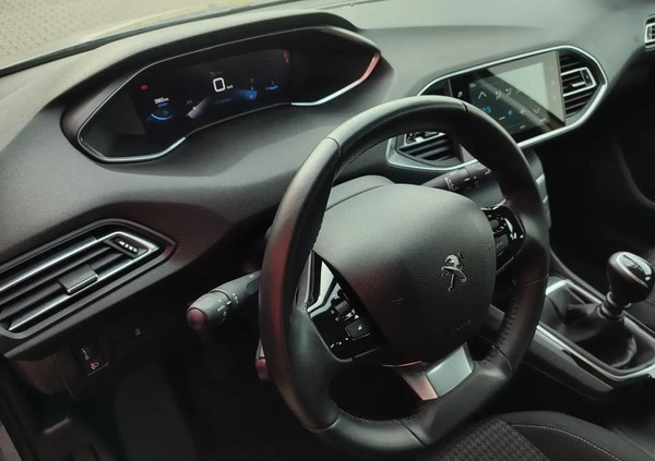 Peugeot 308 cena 51200 przebieg: 177211, rok produkcji 2020 z Iłża małe 154